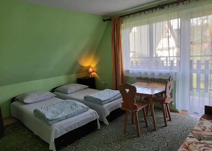 לינה וארוחת בוקר Nad Potokiem 3*