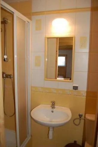 Nad Potokiem פורונין